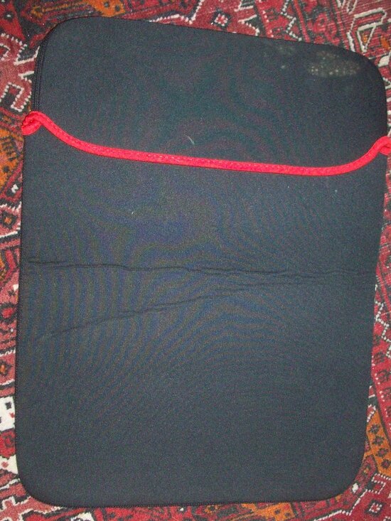 Laptop Sleeve Up To 16 In Black iPad Tablet Notebook Neoprene Sleeve Cover Case - Picture 1 of 4